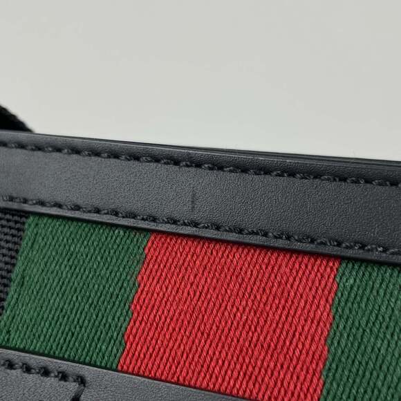 GUCCI Black Shoulder Bag - Picture 4 of 8
